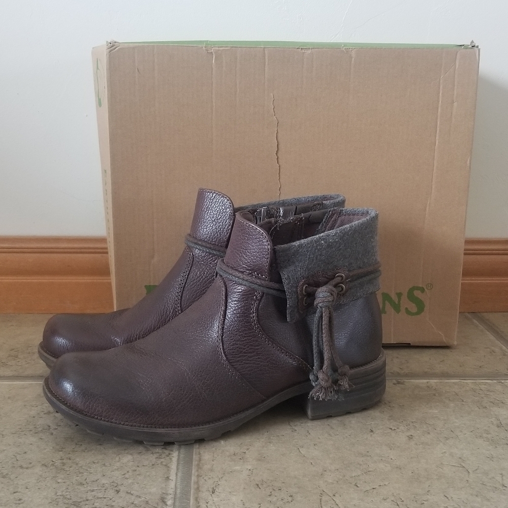 Earth Origins Brown Leather Priya Boot Size 8.5